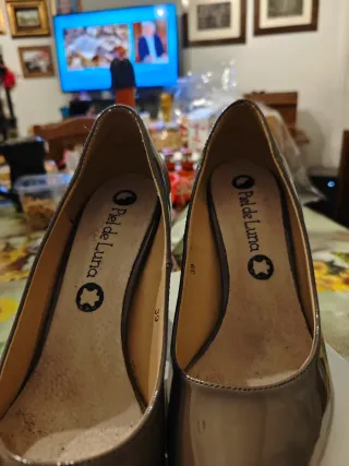 Scarpe Piel de Luna vernice cappuccino 39