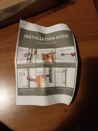 Portabottiglie da parete in acciaio satinato