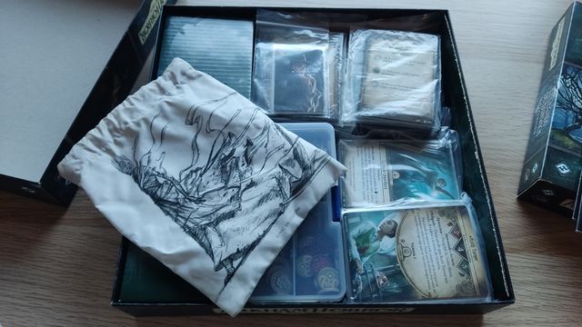 Arkham Horror TCG + Expansión