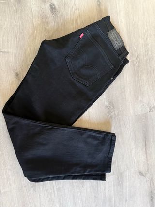 Pantalones Levi's Negros 502 W31 L 32