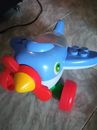 Lote Juguetes Bebé Elefante y mesa actividades