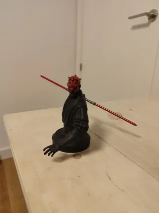 Figura Darth Maul + Funko Star Wars