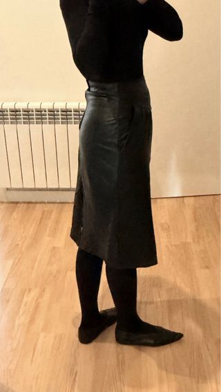 Falda cuero midi años 80-90