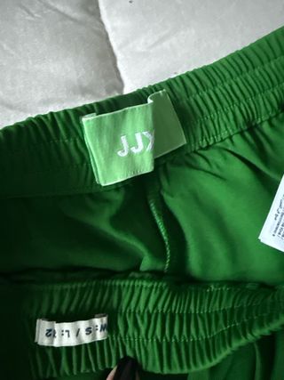 Pantalones rectos verdes