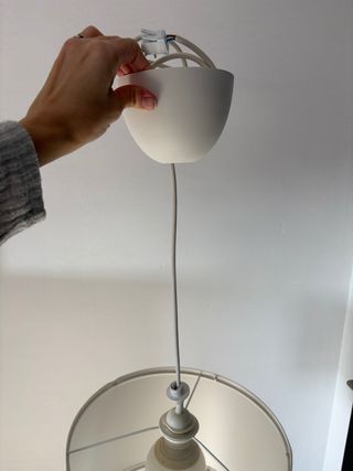 Lámpara de techo beige tela. Precio negociable