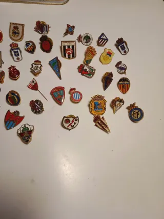 Lote Insignias Pins Equipos Fútbol