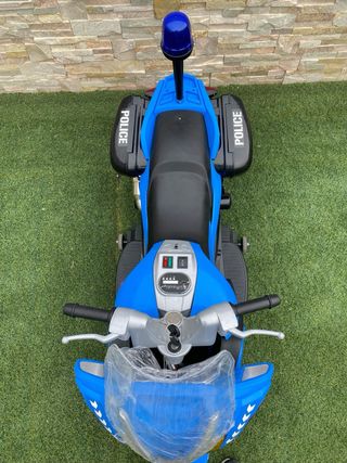 Moto Policía Infantil Eléctrica FEBER
