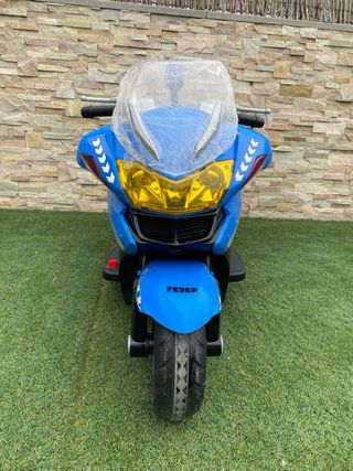 Moto Policía Infantil Eléctrica FEBER