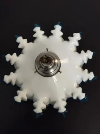 Paralume a fazzoletto in vetro opalino anni '50