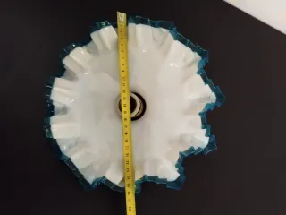 Paralume a fazzoletto in vetro opalino anni '50