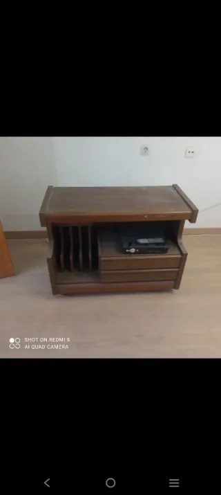 Mueble TV de madera marrón transporte incluido