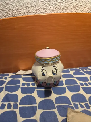 Monedero personajes Bella y Bestia