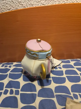 Monedero personajes Bella y Bestia