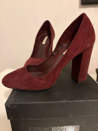 Zapatos Massimo Dutti Burdeos Ante Tacón