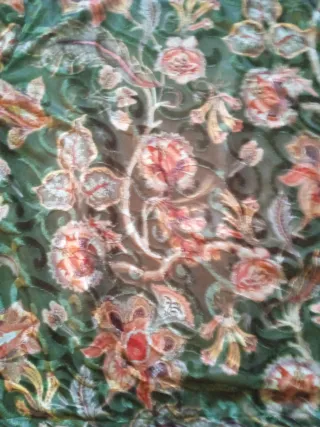 Kimono floral con flecos