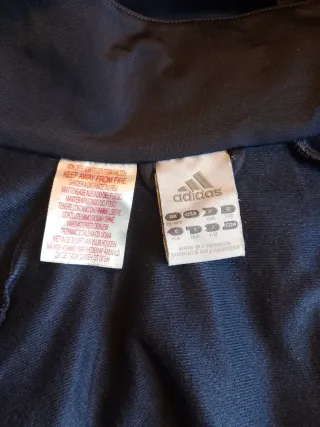 Adidas talla S-M Sudadera y camiseta deportiva