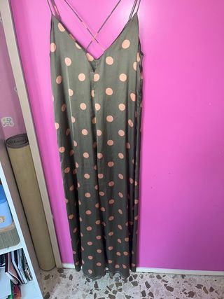 Mono largo lunares verde oliva