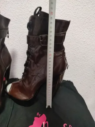 Botines tacón peep toe talla 39