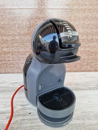 Macchina da caffè Dolce Gusto nera