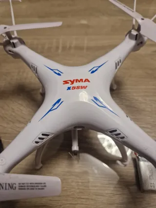Dron Syma Blanco y Negro