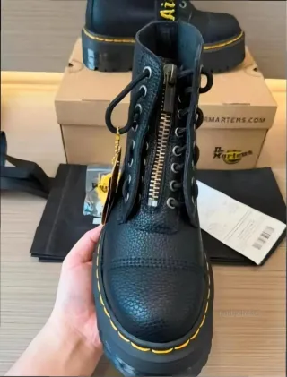 Botas Dr. Martens Piel Guijarro Negra