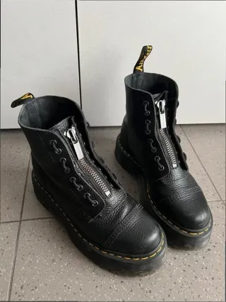 Botas Dr. Martens piel negra cremallera