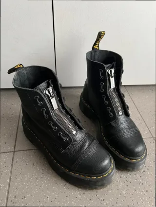 Botas Dr. Martens piel negra cremallera