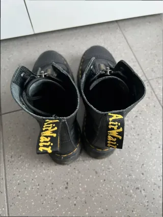 Botas Dr. Martens piel negra cremallera