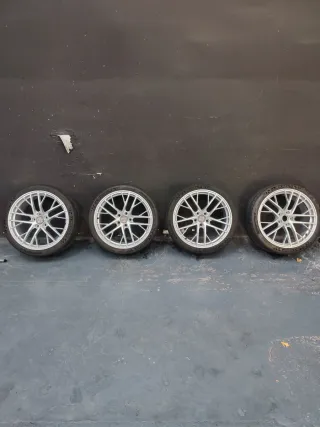 Llantas Audi R8 ORIGINALES 5x112