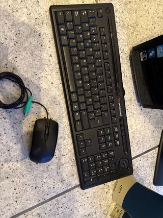 Packard Bell Ordenador de sobremesa Negro