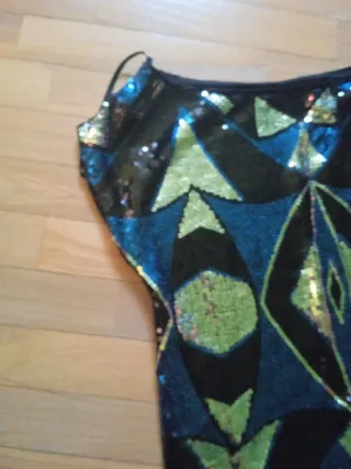 Vestido fiesta lentejuelas negro, azul y dorado