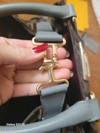 Borsa Fendi modello hobo in tela logata zucca