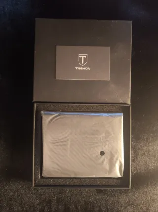 Cartera Teehon Negra y Plateada