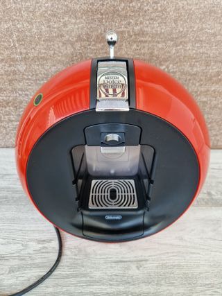 Macchina del caffè Dolce Gusto rossa