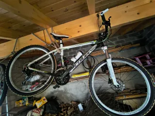 Bicicleta Montaña 26 Negra y Verde