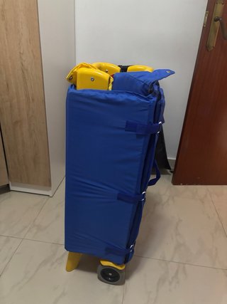 Cuna de viaje plegable