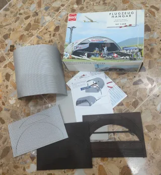 Hangar HO  Busch,tren eléctrico maqueta