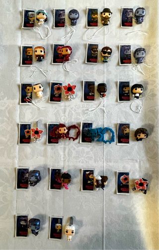 Collezione Stranger Things 22 funko kinder 2025