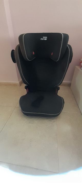 Seggiolino auto Isofix per bambini