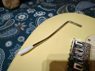 Guitarra Fender Squier