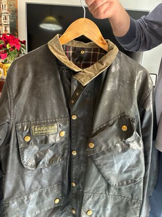 Chaqueta Barbour International verde oscuro