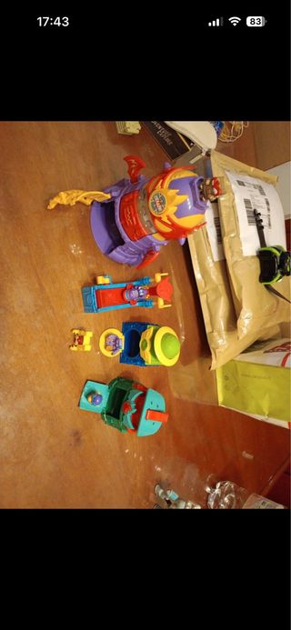 Super Zings Action Figures