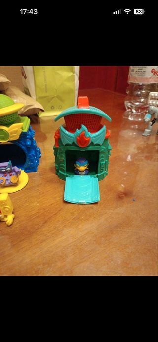 Super Zings Action Figures