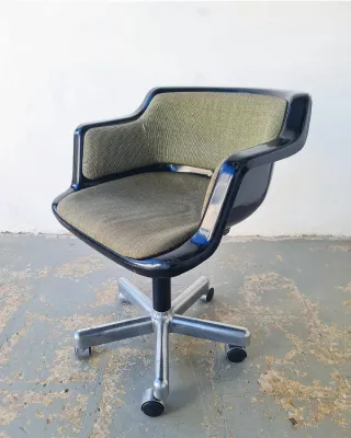 Silla giratoria Space Age. Vintage, 70s.