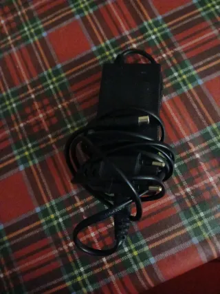 Caricatore monopattino elettrico