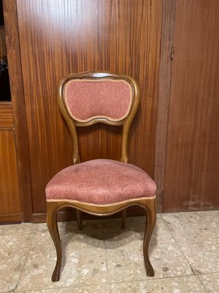 Silla antigua para restaurar