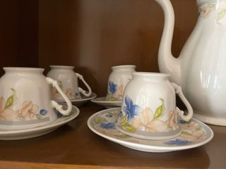 Juego de café clásico de porcelana