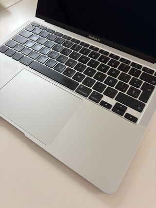 MacBook Air 13” M1