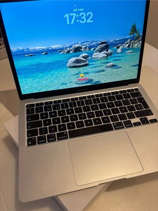 MacBook Air 13” M1