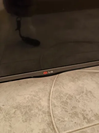 Televisor LED LG 32 + Google Chromecast Negociable